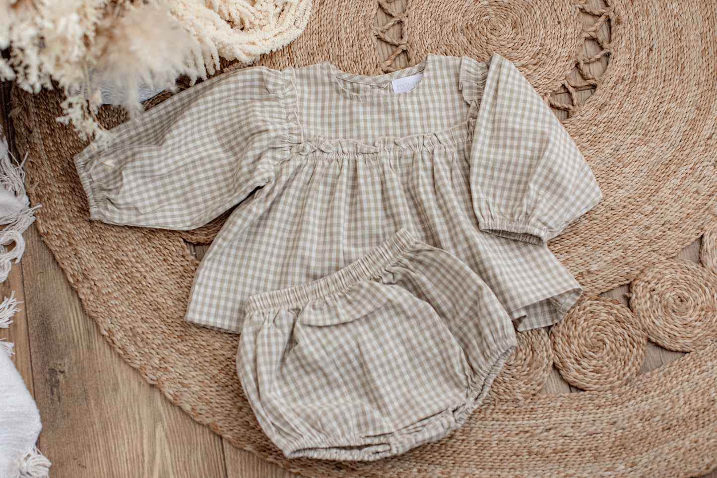 Baby girl checked blouse and bloomer set